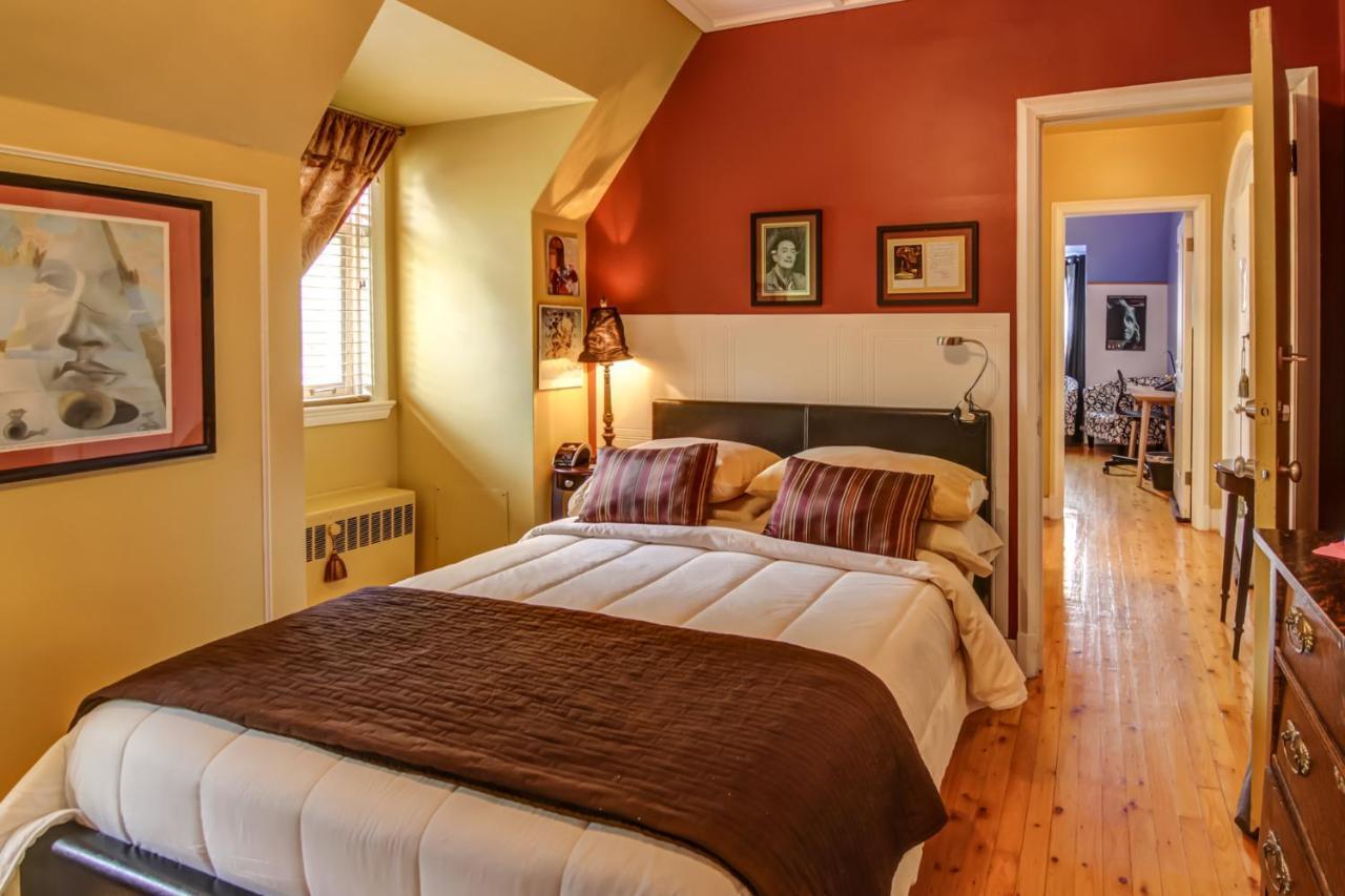 Chateau Murdock Gite Et Esthetique 1950 Chicoutimi Eksteriør billede